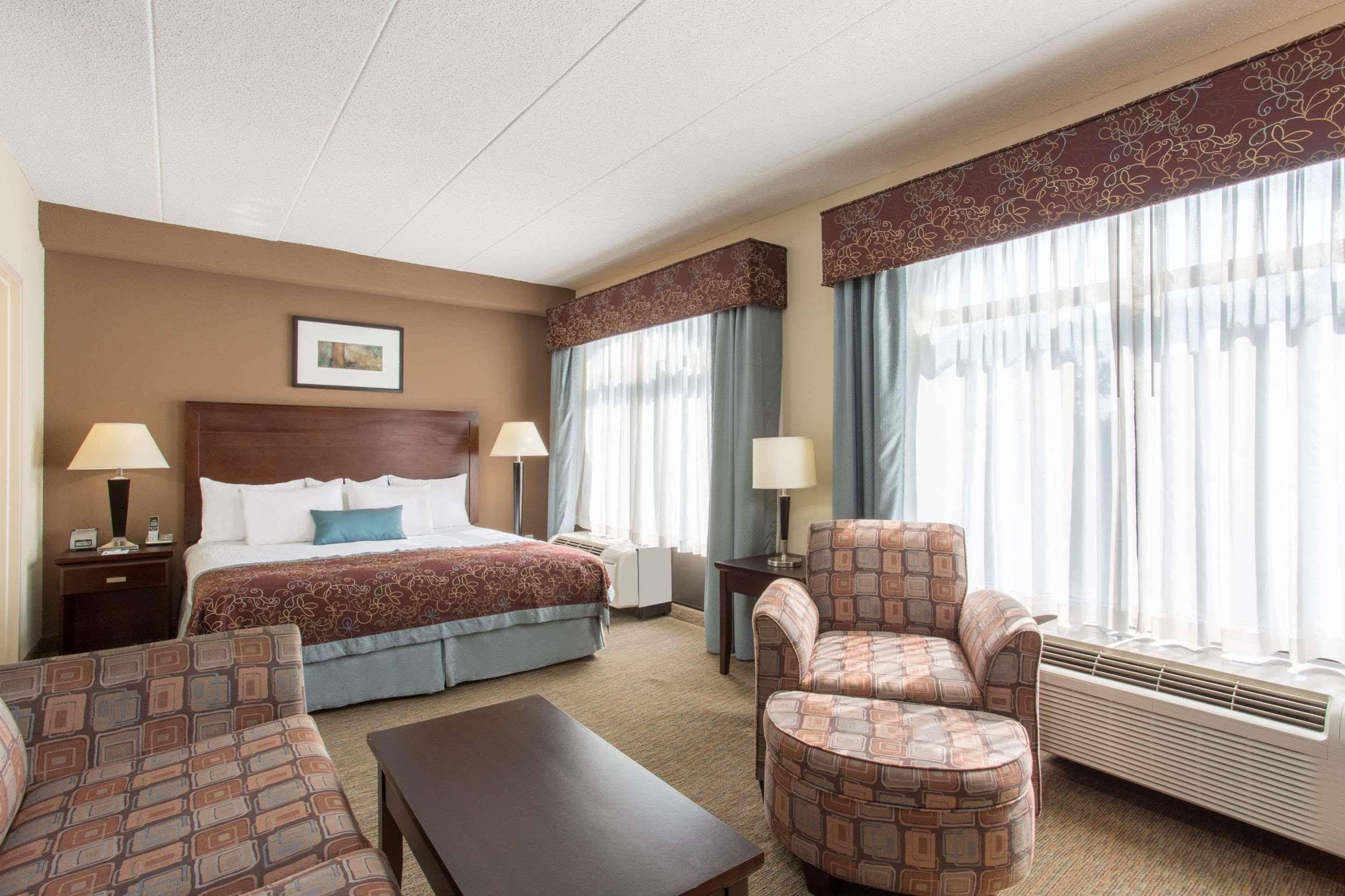 Holiday Inn Fredericksburg - Conference Center By Ihg Exterior foto