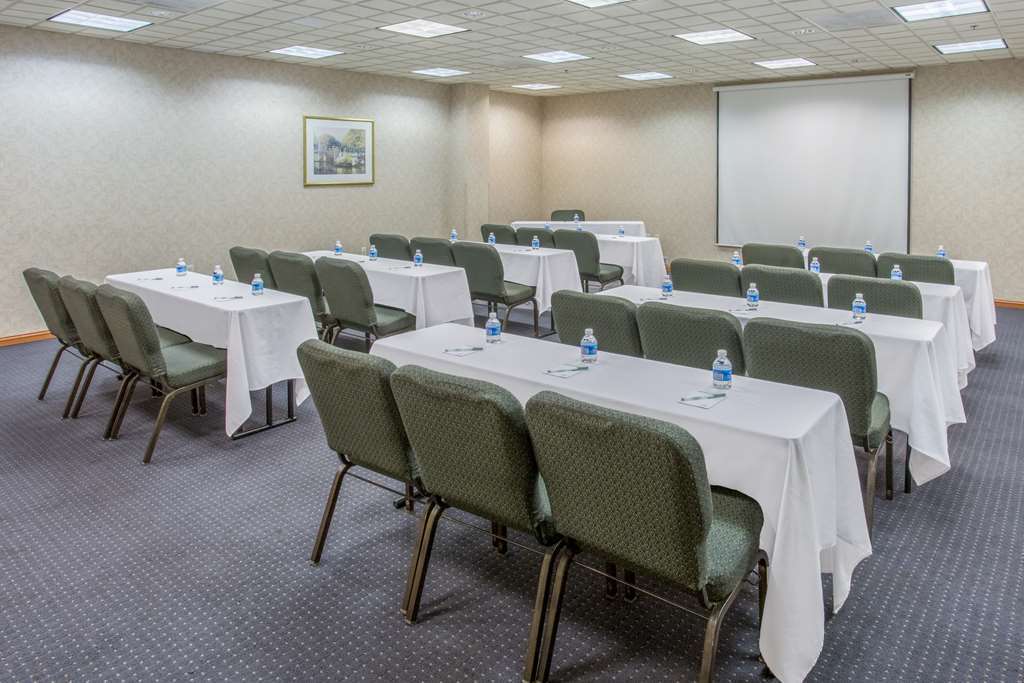 Holiday Inn Fredericksburg - Conference Center By Ihg Facilidades foto